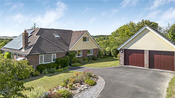 4 Bedroom Detached House For Sale In Old Kennels Lane, Winchester, Hampshire, SO22