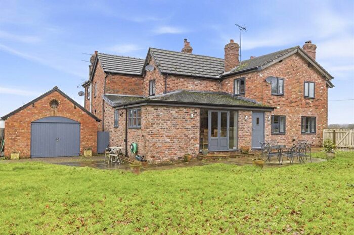 3 Bedroom Semi Detached House For Sale In Rode Street, Tarporley, CW6