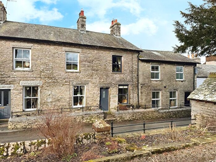 2 Bedroom Terraced House For Sale In Ravenstonedale, Kirkby Stephen, CA17