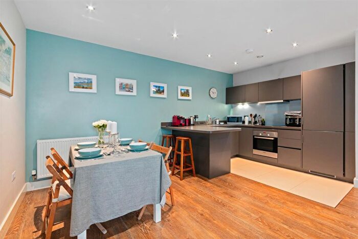 2 Bedroom Flat For Sale In Coombe Lane, London, SW20