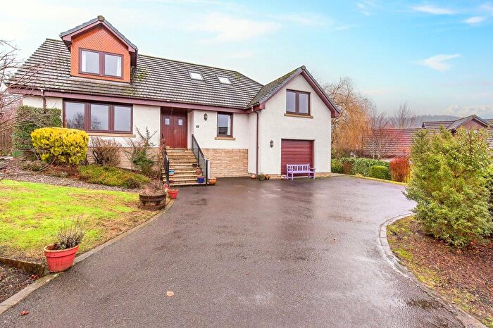 4 Bedroom Detached House For Sale In Bramblefield, Crieff, PH7