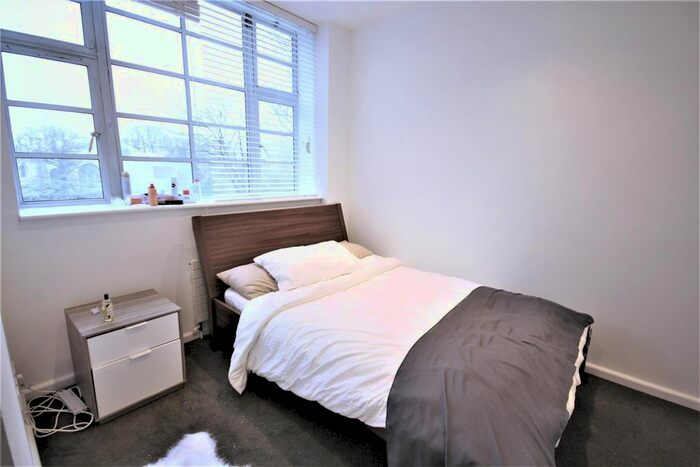 1 Bedroom Flat To Rent In Princes House, North Street, Brighton, BN1