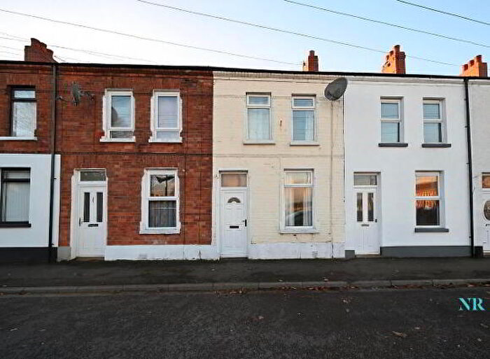 2 Bedroom Mid Terraced House For Sale In Avoniel Road, Belfast, BT5