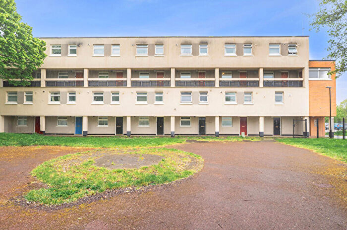2 Bedroom Apartment For Sale In Easton Road, Bristol, BS5