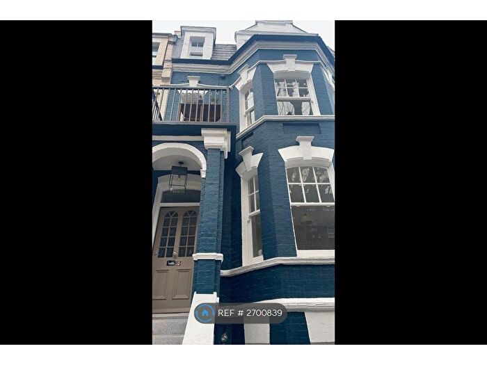 1 Bedroom Flat To Rent In Munster Road, London, SW6