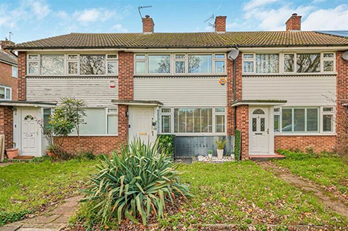 3 Bedroom Terraced House For Sale In Sunnydale Road, Lee, SE12
