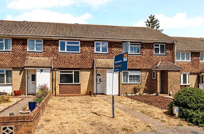 3 Bedroom Terraced House For Sale In Slyfield Green, Guildford, Surrey, GU1