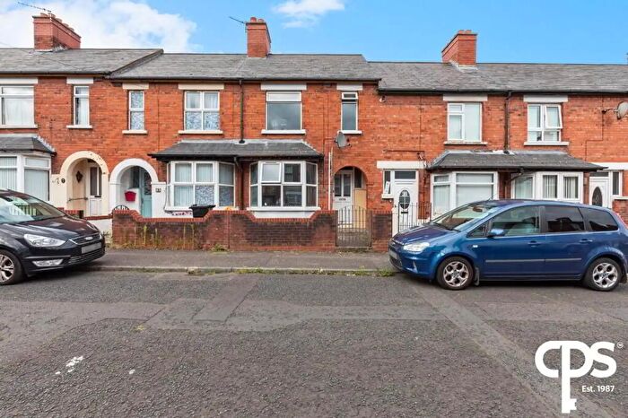 3 Bedroom Mid Terraced House For Sale In Deacon Street, Belfast, BT15