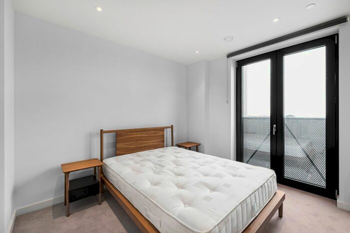 1 Bedroom Flat To Rent In Ten Degrees, George Street, London, Croydon, CR0