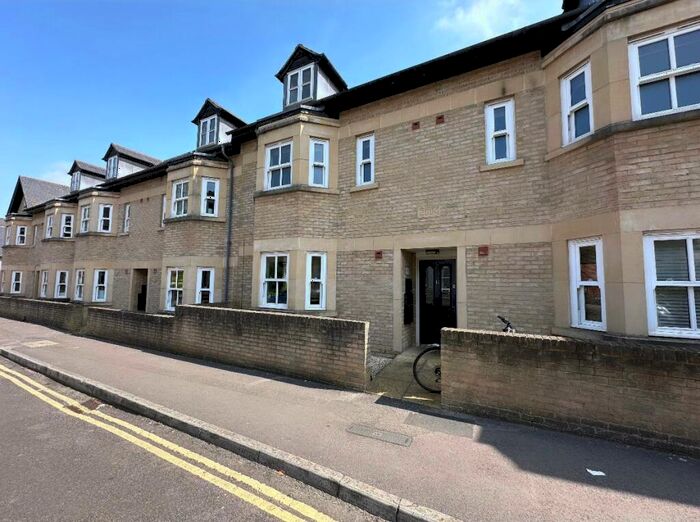 1 Bedroom Flat To Rent In Jeune Street St Clements, OX4