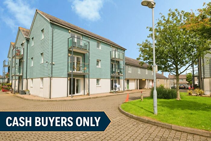 1 Bedroom Flat For Sale In Whym Kibbal Court, Redruth, TR15