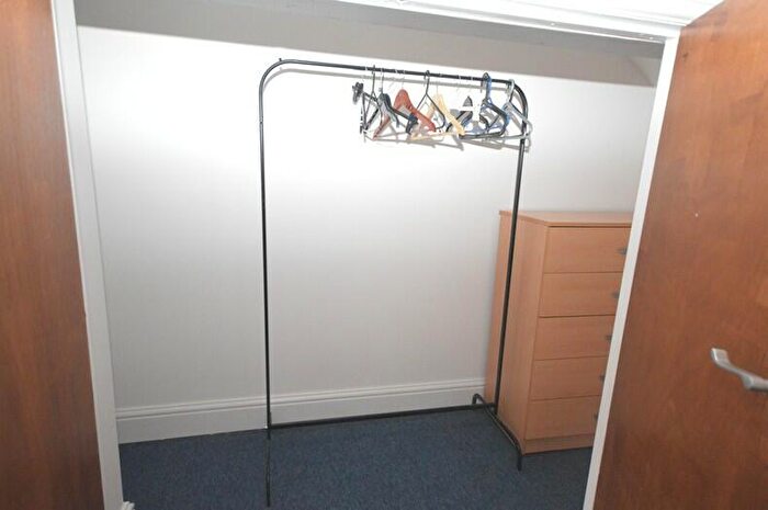 1 Bedroom Maisonette To Rent In |Ref: |, Mede House, Salisbury Street, Southampton, SO15