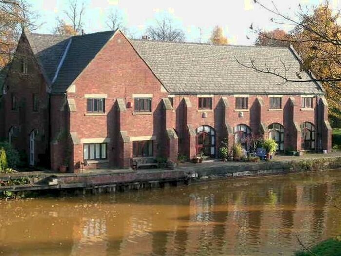 2 Bedroom Property To Rent In Dukes Wharf, Worsley, Manchester, M28