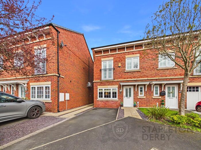 3 Bedroom Terraced House For Sale In Kemberton Drive, Widnes, WA8