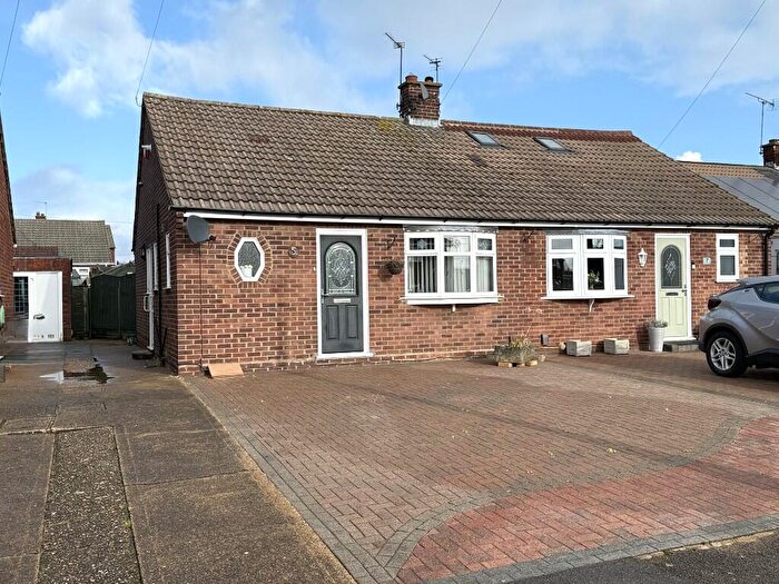 2 Bedroom Semi-Detached Bungalow To Rent In The Mount, Stanford-Le-Hope, Corringham Essex, SS17