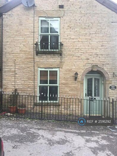 2 Bedroom Detached House To Rent In Buxton Rd, High Peak, SK23