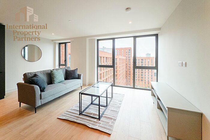 1 Bedroom Flat To Rent In Waterhouse Gardens, Dutton Street, Manchester, M3