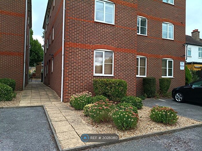 2 Bedroom Flat To Rent In Isleworth, Isleworth, TW7