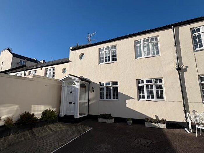 2 Bedroom House To Rent In Chapel Terrace Mews, Brighton, BN2