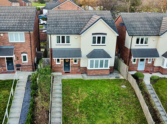 4 Bedroom Detached House For Sale In Packsaddle Bank, Pentre Bychan, Wrexham, LL14