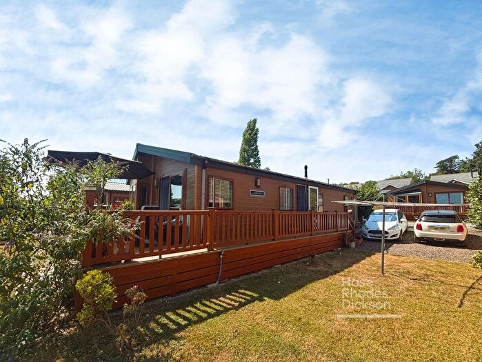 2 Bedroom Property For Sale In Carters Road, Upton, Ryde, PO33