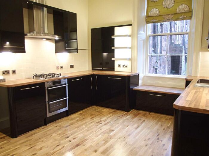 2 Bedroom Flat To Rent In Elie Street, Dowanhill, G11