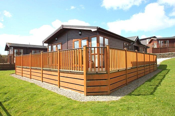 2 Bedroom Bungalow To Rent In Whitsand Bay Holiday Park, Millbrook, Torpoint, PL10