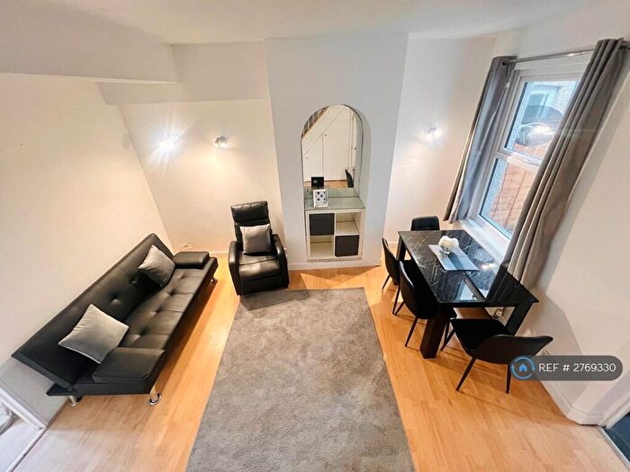 3 Bedroom Detached House To Rent In Troughton Road, London, SE7