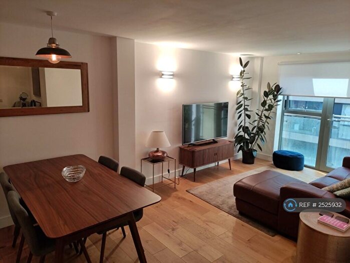 2 Bedroom Flat To Rent In Seward Street, London, EC1V