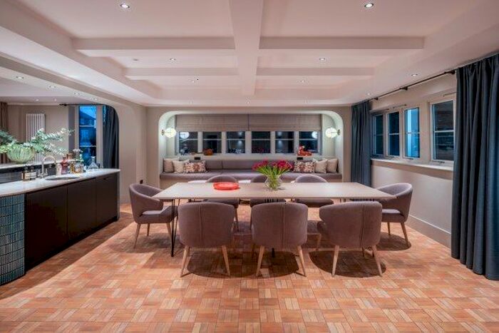 Studio To Rent In Augustus Road, London, SW19