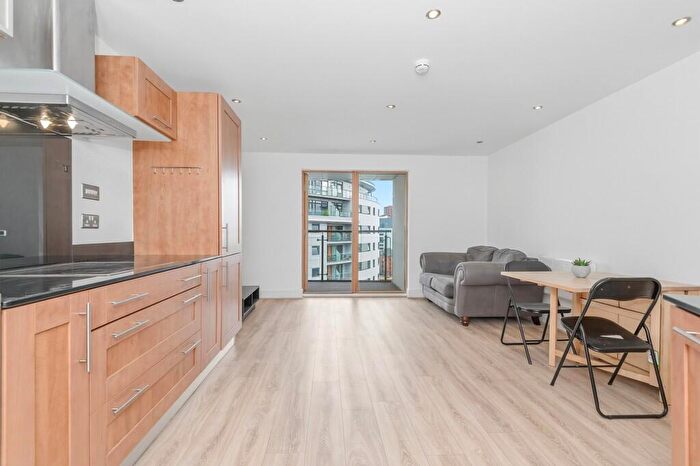 2 Bedroom Apartment For Sale In Mackenzie House, Leeds Dock, LS10