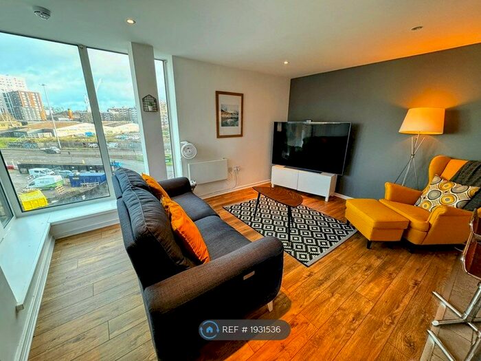 1 Bedroom Flat To Rent In Trinity One, Leeds, LS9