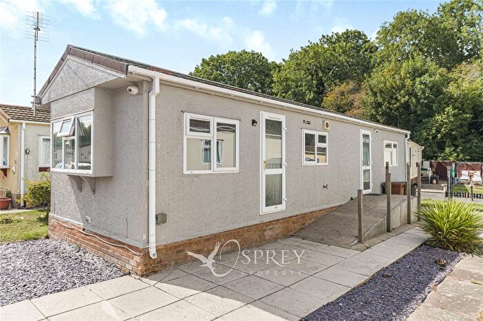 2 Bedroom Property For Sale In Nevada Park, Park Avenue, Melton Mowbray, LE13