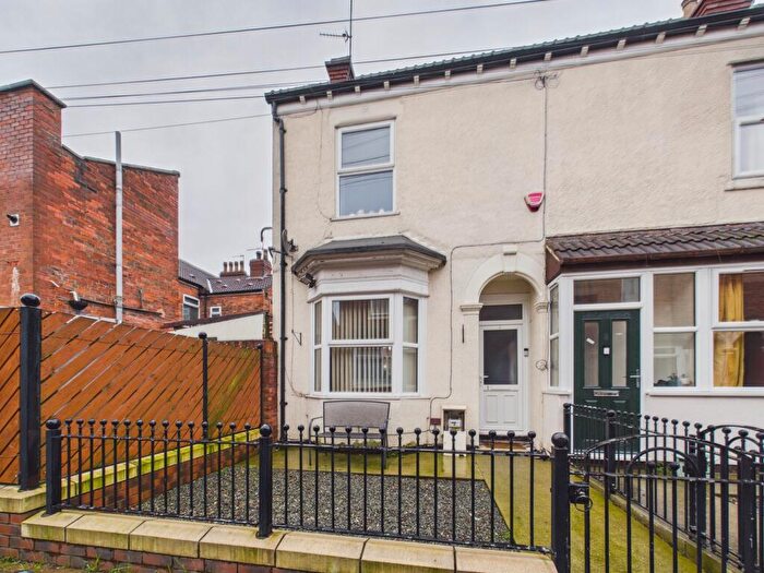 3 Bedroom Terraced House For Sale In Nepean Grove Tyne Street Hull, HU3
