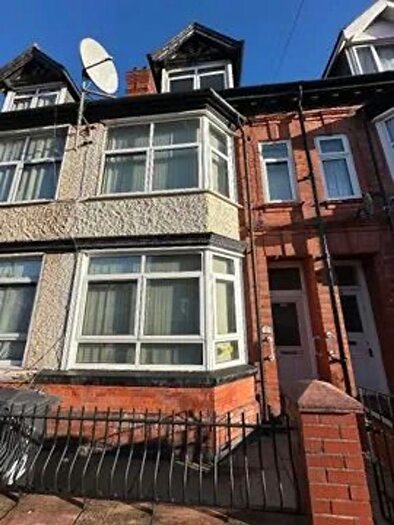 4 Bedroom Terraced House To Rent In Kimberley Road, Leicester, LE2
