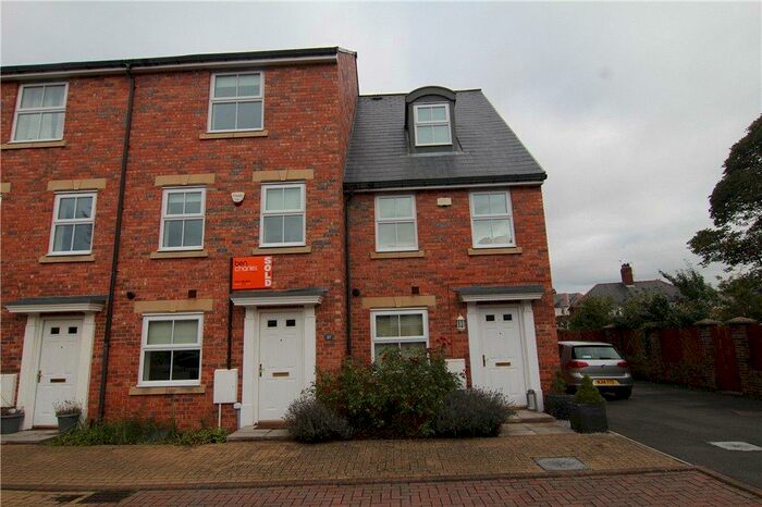 4 Bedroom Terraced House To Rent In Barrington Close, Framwellgate Moor, Durham, DH1