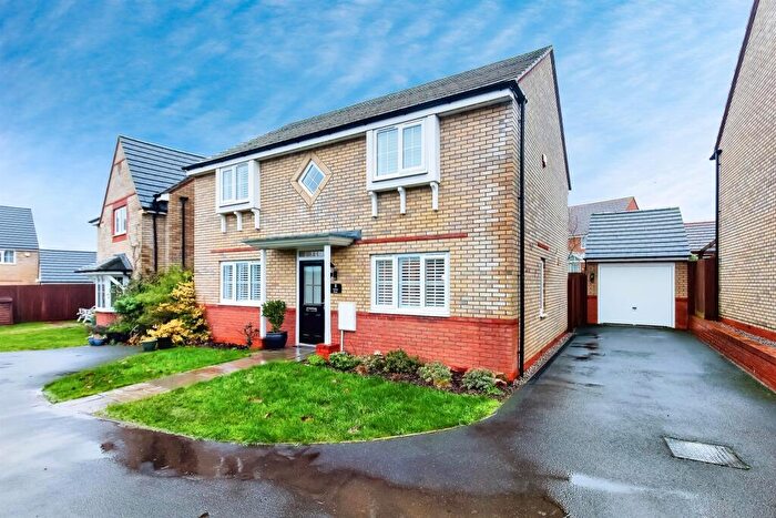 4 Bedroom Detached House For Sale In Hillary Close, Corby, NN18