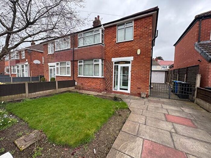 3 Bedroom Semi Detached House To Rent In Shrewsbury Road, Sale, Greater Manchester, M33
