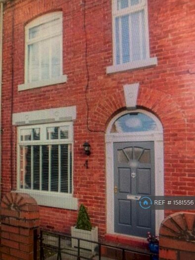2 Bedroom Terraced House To Rent In Elm Grove, Sale, M33