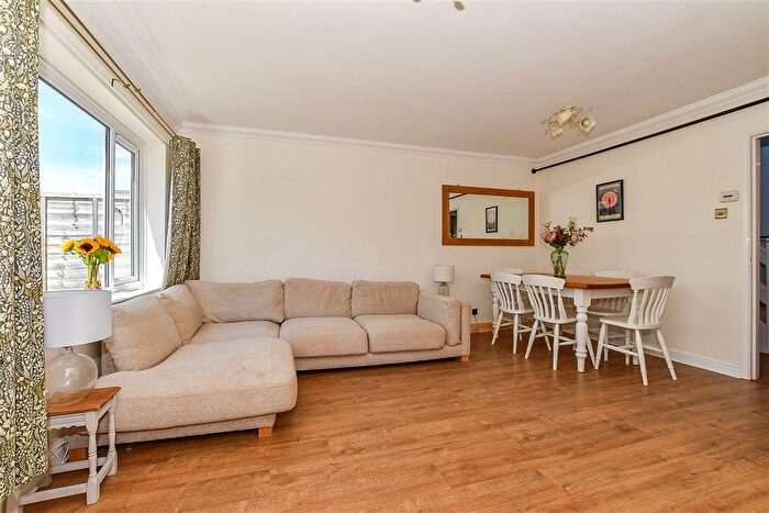 2 Bedroom End Of Terrace House For Sale In Jubilee Field, Wittersham, Tenterden, Kent, TN30
