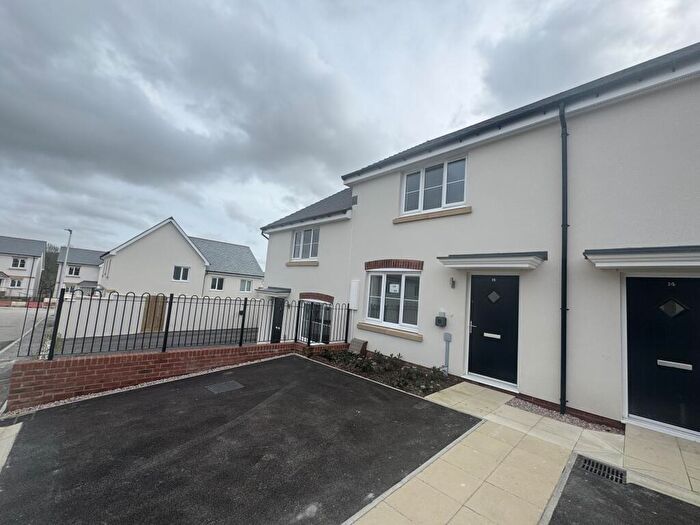 2 Bedroom House To Rent In Brentor Place, Tavistock, PL19