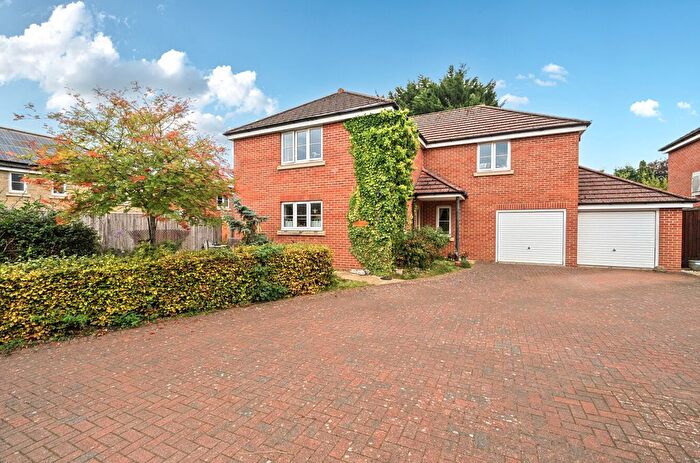 4 Bedroom Detached House For Sale In Haynes Close, Faringdon, Oxfordshire, SN7