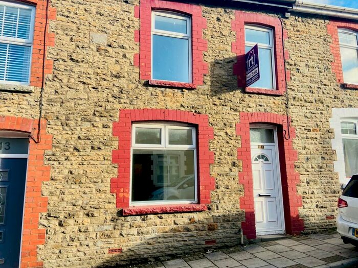 3 Bedroom Terraced House To Rent In Fox Avenue, Newbridge, NP11