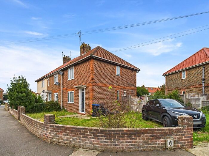 2 Bedroom End Terrace House For Sale In Meredith Road, Worthing, BN14