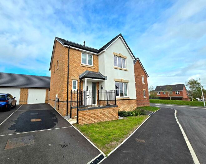 3 Bedroom Detached House For Sale In Ffordd Glo Caled, Tondu, CF32