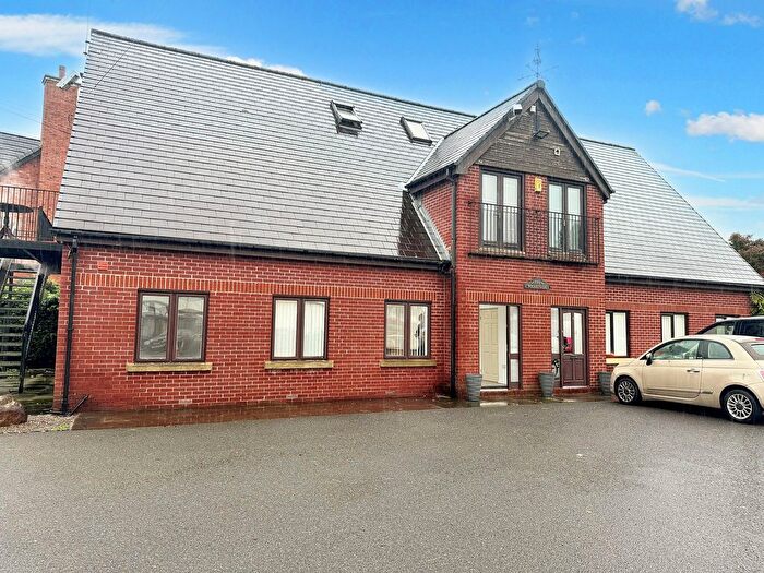 Property To Rent In The Boat Yard, Worsley, M28