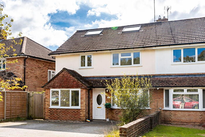 4 Bedroom Semi-Detached House For Sale In Hunters Chase, South Godstone, RH9