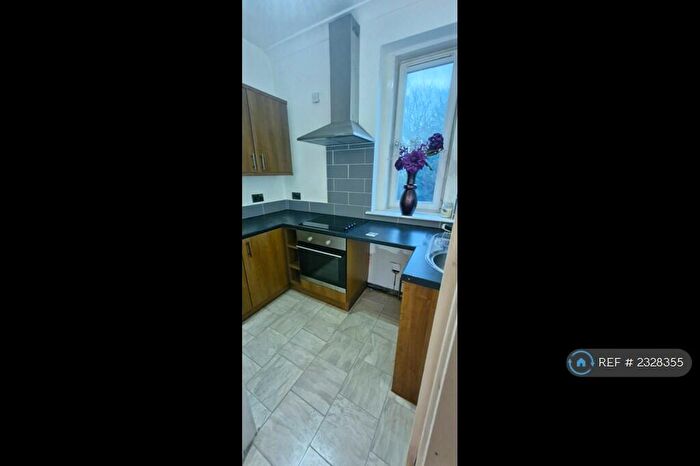 2 Bedroom Flat To Rent In Muirhall Road, Larbert, FK5