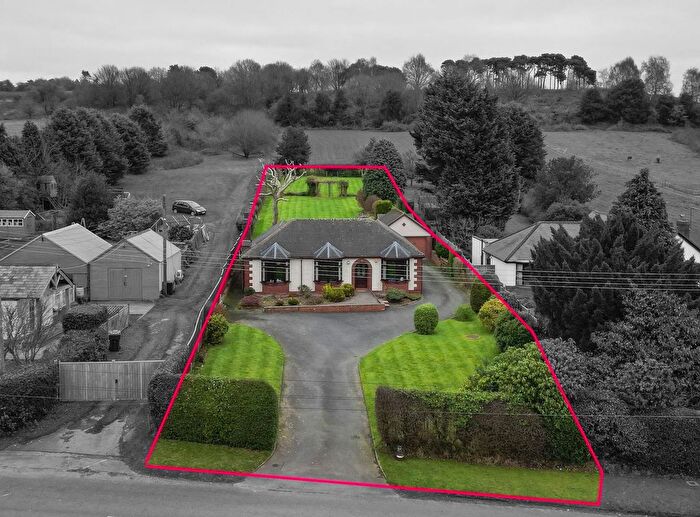 3 Bedroom Detached Bungalow For Sale In Linehouse Lane, Lickey End, B60