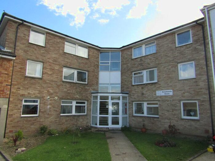 1 Bedroom Flat To Rent In Broadsands Drive, Gosport, PO12